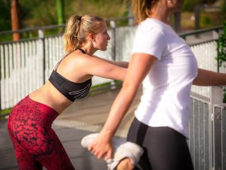 Ökad flexibilitet och rörlighet med kiropraktik och stretchövningar illustration